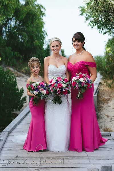 Fotógrafo de casamento Amber Scobie (amberscobie). Foto de 11 de fevereiro 2019