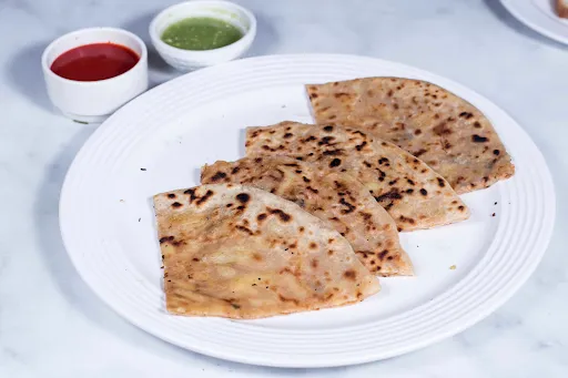 Aloo Mooli Paratha