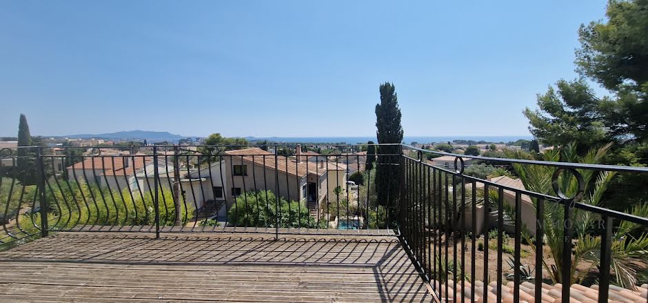 Vente villa 10 pièces 300 m² à Bandol (83150), 1 540 000 €