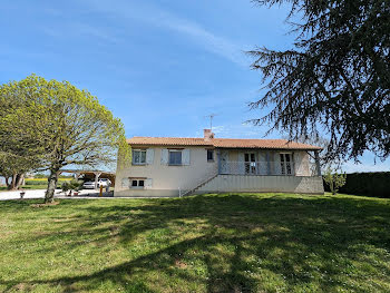 maison à Saint-Julien-l'Ars (86)