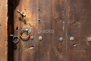 Ornated door by Emil Djumailiev -  