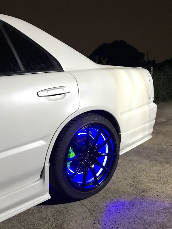 momoraggaさんが投稿したDIY・車高調整・ホイール交換に関するカスタム事例の投稿画像5枚目