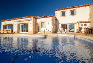 Villa with pool and terrace 12