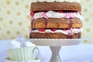 Eton Mess Cake