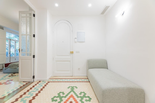 Apartment with terrace 1