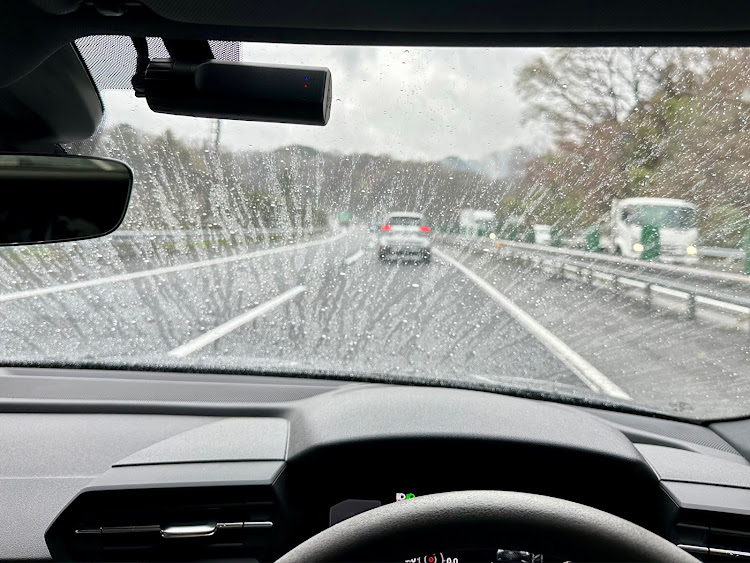 RS3のゴルフチューン⛳️・雨ザーザー☔️・刻むはず！からのOBは辛い・桜と愛車・4月もよろしくお願い致します🌸に関するカスタム事例の投稿画像2枚目