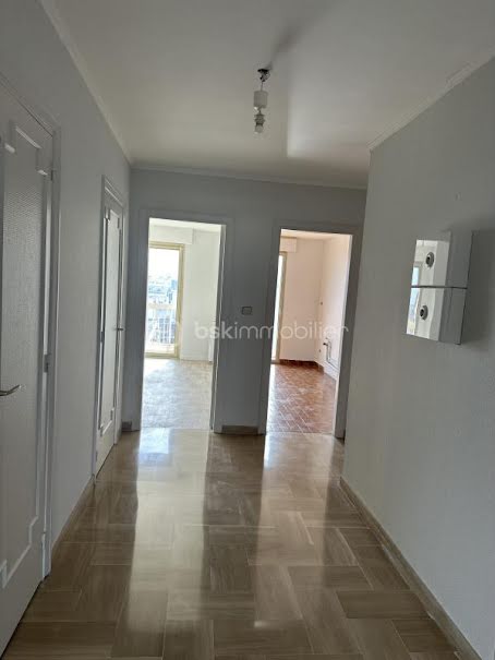 Vente appartement 2 pièces 57.04 m² à Antibes (06600), 320 000 €