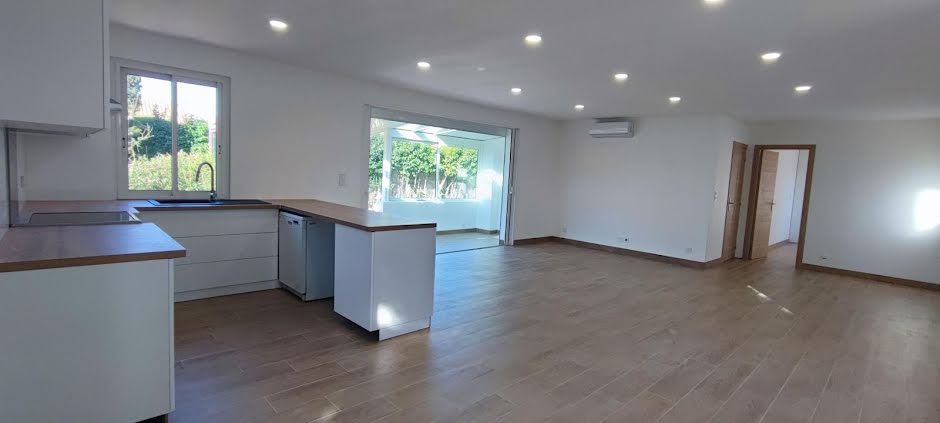 Location  maison 4 pièces 110 m² à Marignane (13700), 1 800 €