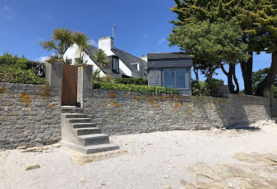 Seaside house with garden 4