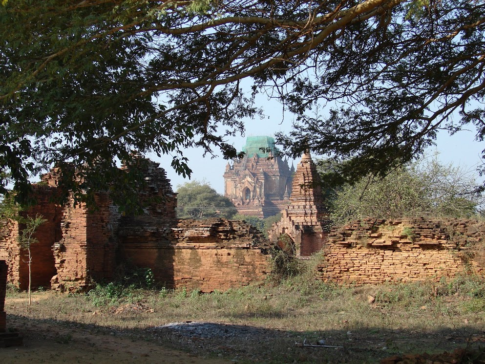 Bagan - shwe leik too temple