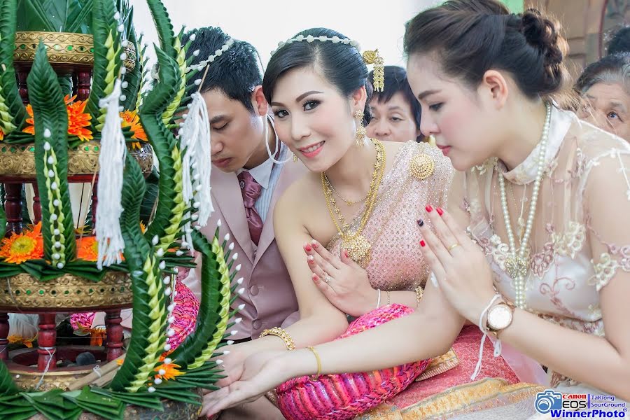 Wedding photographer Winai Wangkeree (winnerphotoza). Photo of 7 September 2020