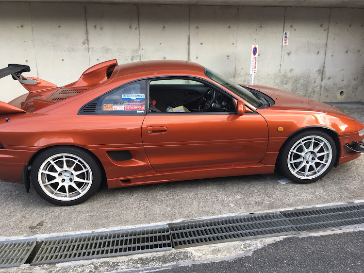 MR2のタイヤセット入れ替えに関するカスタム事例の投稿画像1枚目