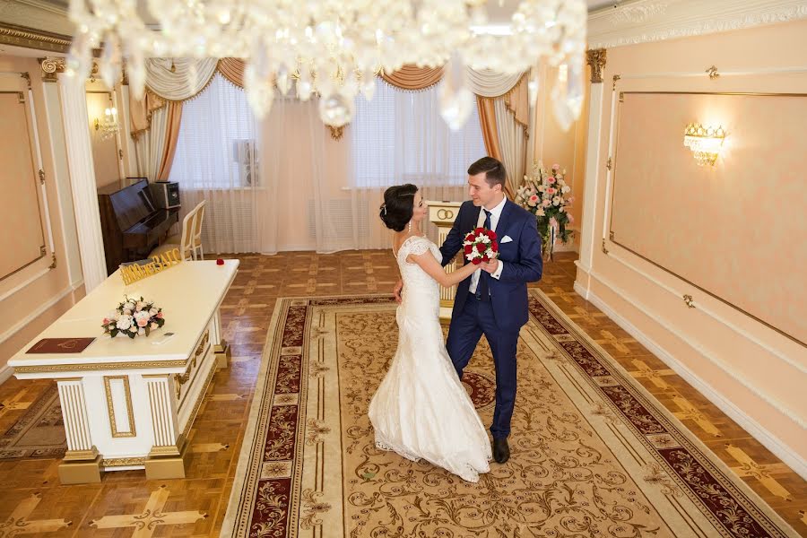 婚禮攝影師Tatyana Cherchel（kallaes）。2018 6月11日的照片
