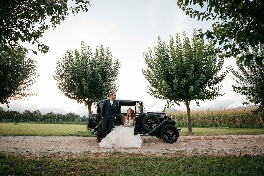 Wedding photographer Roberto Frignani (gli-imbucati). Photo of 10 November 2020