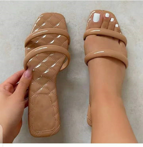 Title 2, Sexy Hot Summer Womens Slippers. Comfortable a...