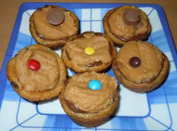 Chocolate Chip Peanutbutter Cup Cookies