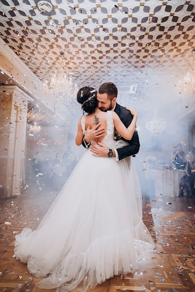 Fotógrafo de bodas Antonina Meshkova (theperfect). Foto del 9 de marzo 2019