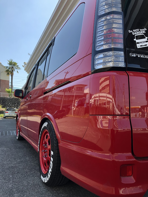 ステップワゴンのカーズ・cars・ライトニングマックィーン・ライトニング・マックィーン・ラスティーズに関するカスタム事例の投稿画像4枚目