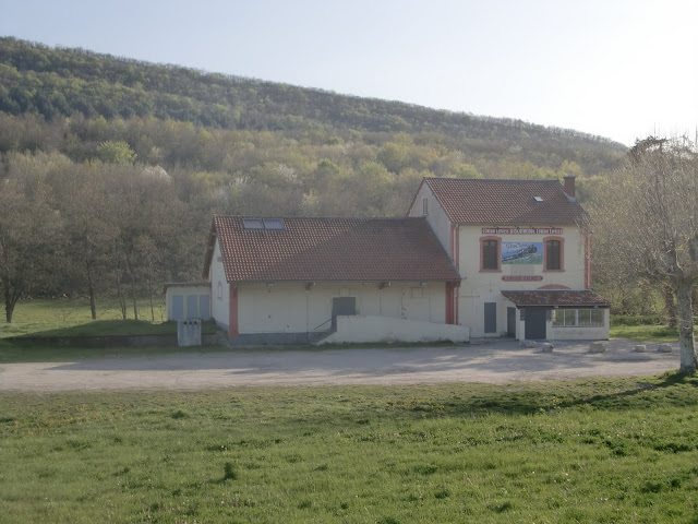 C - Pk 124.9 : Gare de Laroque d'Olmes (09) CIMG2826