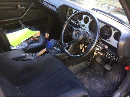 スカイラインのハンドル交換・ケンメリ ヨンメリ GC110・ダッシュ 