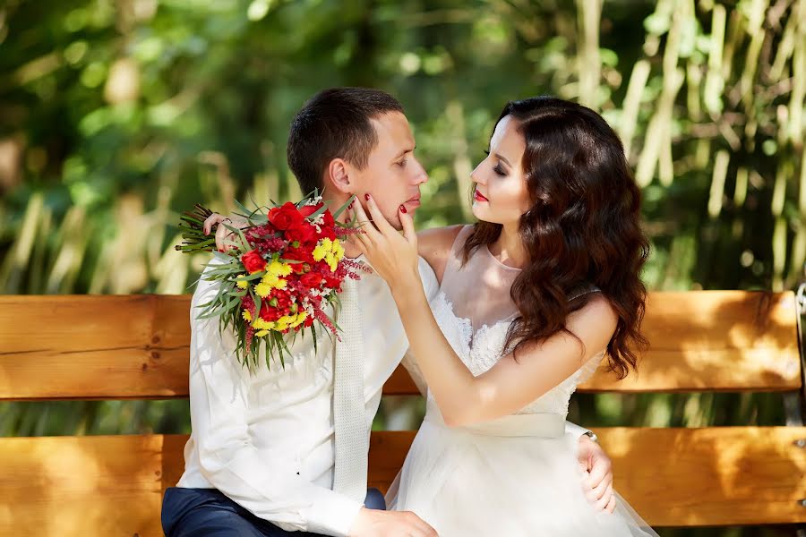 Fotografo di matrimoni Alisa Shkurskaya (pugacheva). Foto del 12 agosto 2016