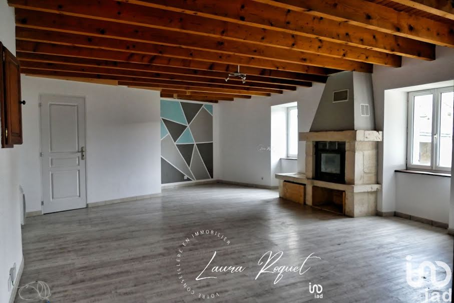 Vente maison 4 pièces 95 m² à Courcôme (16240), 103 500 €