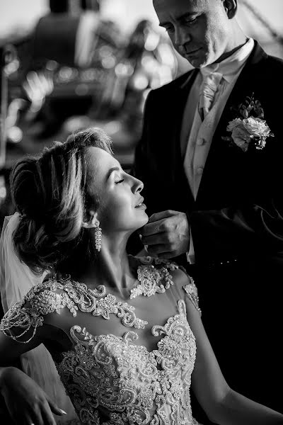 Nhiếp ảnh gia ảnh cưới Maksim Lobikov (maximlobikov). Ảnh của 27 tháng 6 2018