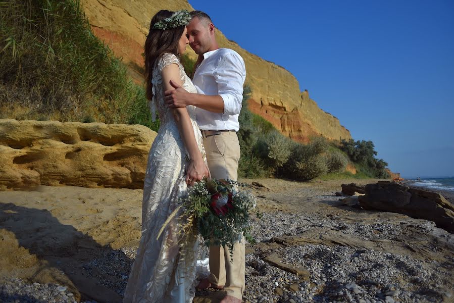 Photographe de mariage Dasha Saveleva (savelieva). Photo du 19 août 2020