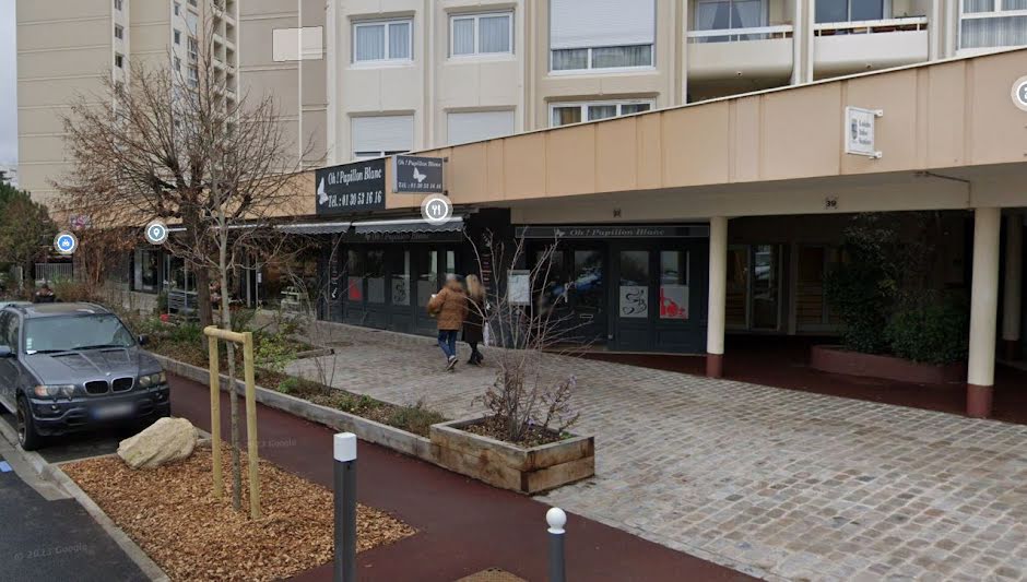 Vente locaux professionnels 1 pièce 153 m² à Chatou (78400), 460 000 €