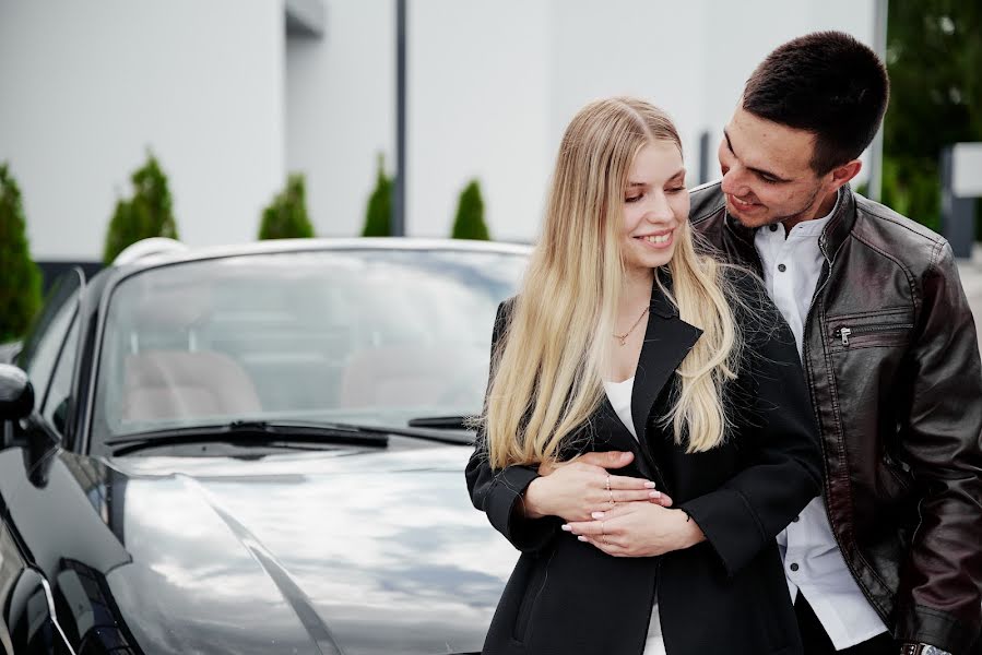 Wedding photographer Dmitriy Malyarevich (malyarevich). Photo of 6 August 2023