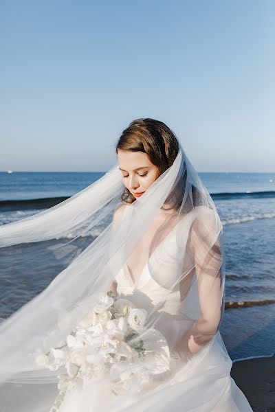 Fotógrafo de bodas Olga Emrullakh (antalya). Foto del 1 de octubre 2022