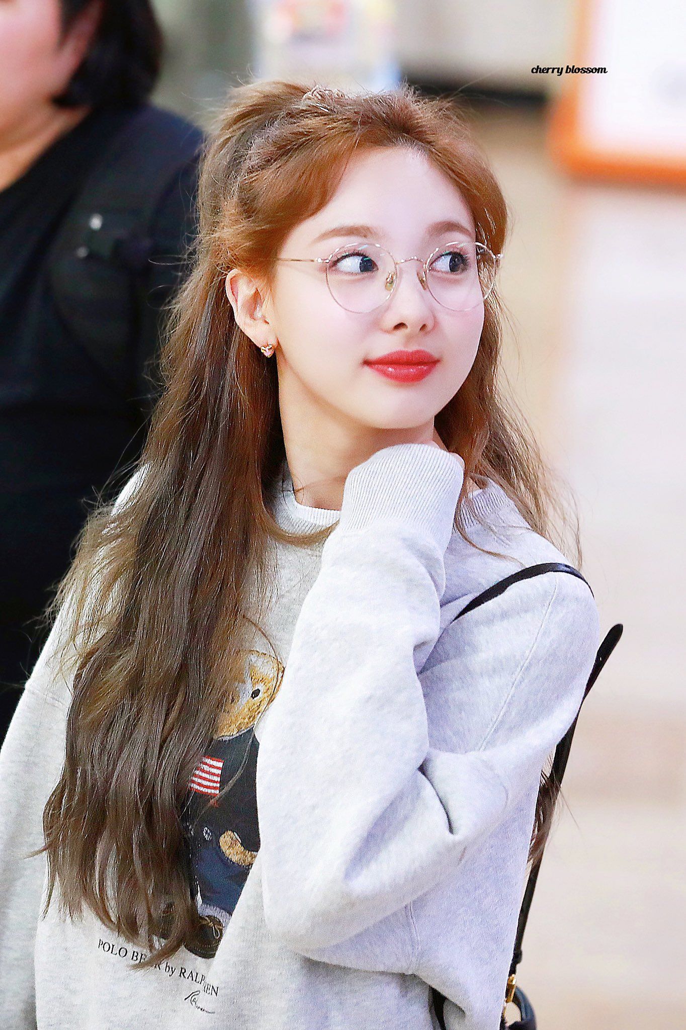 190908 - Nayeon with glasses