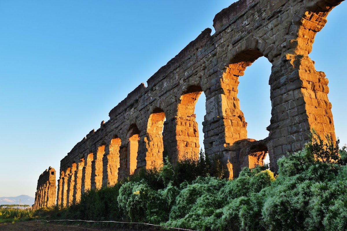 Roma. La dolce vita? Римские картинки (с Аппиевой дорогой, акведуками и пляжем)