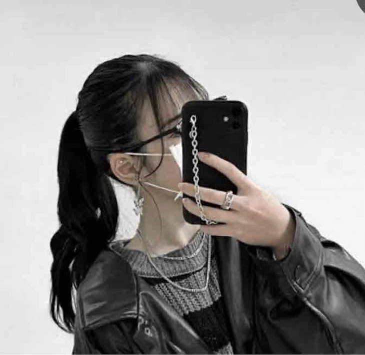 「男性が怖い少女は7年ぶりにそのに出ます！！！」のメインビジュアル