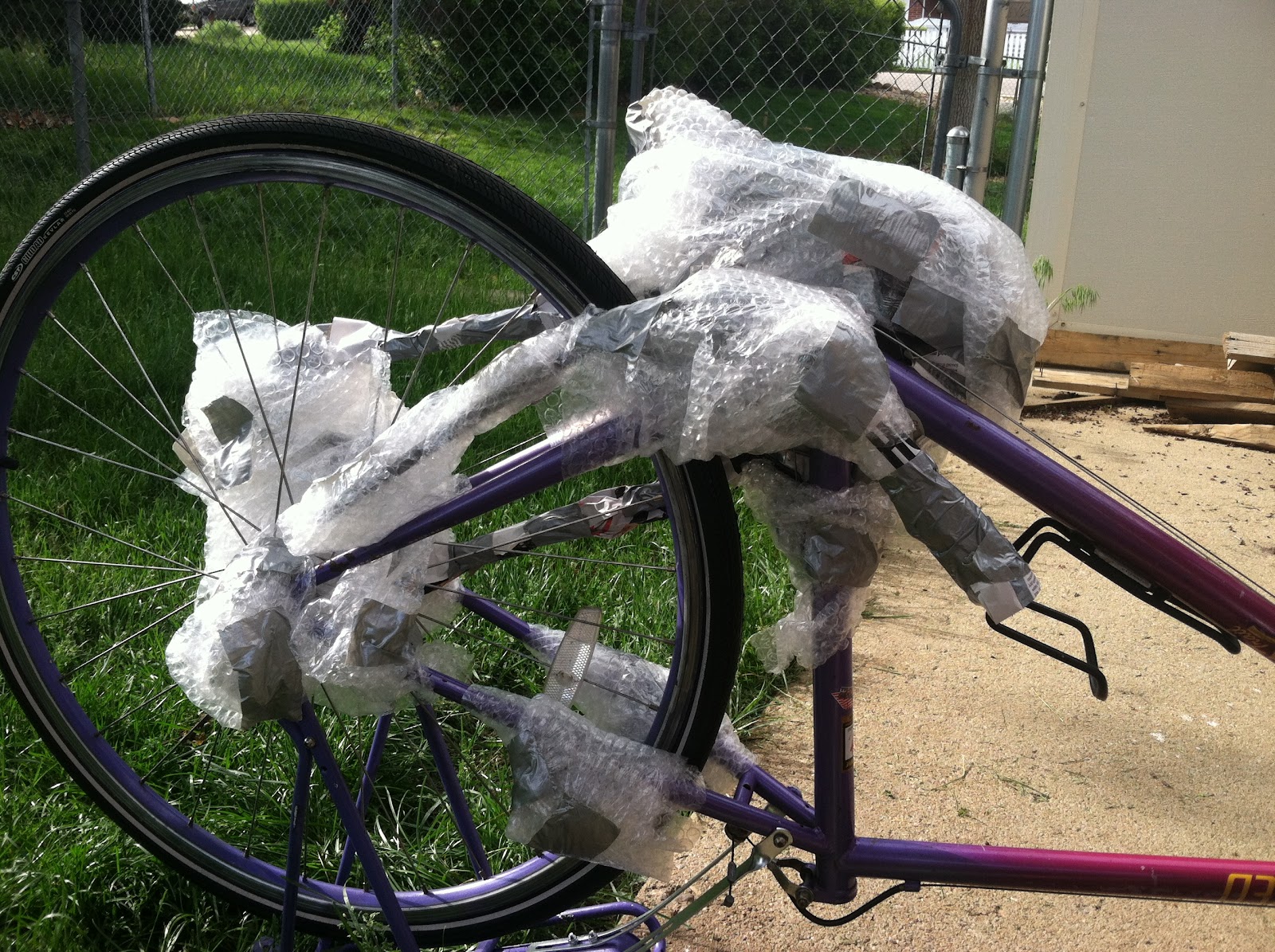 shipping a bike by plane