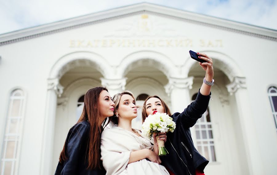 Wedding photographer Vladimir Shkal (shkal). Photo of 22 April 2016