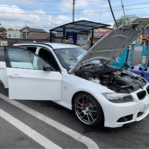 320i Mスポーツ