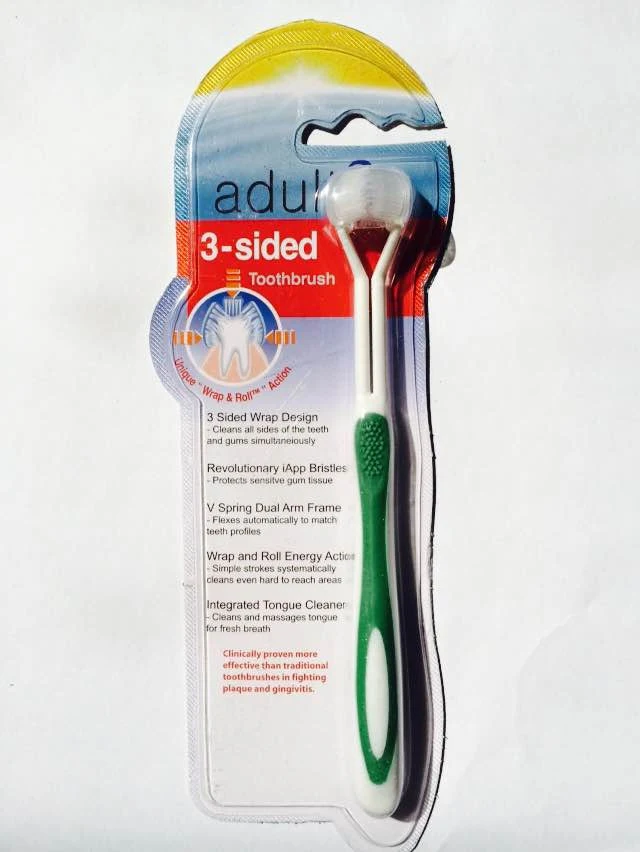 Brosse à dents tridimensionnelle pour un nettoyage complet. Atteignez tous les côtés de vos dents simultanément pour une meilleure hygiène bucco-dentaire.