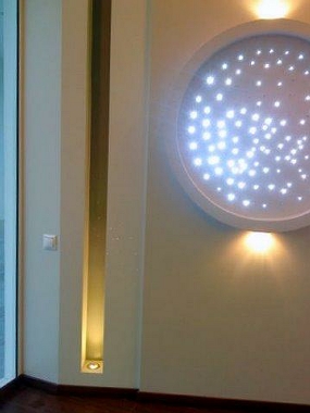 Ειδική κατασκευή σε κυκλικό σχήμα με υποδοχή φωτισμού από led