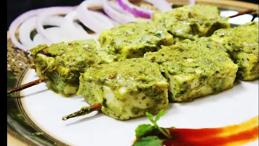 Hariyali Paneer Tikka