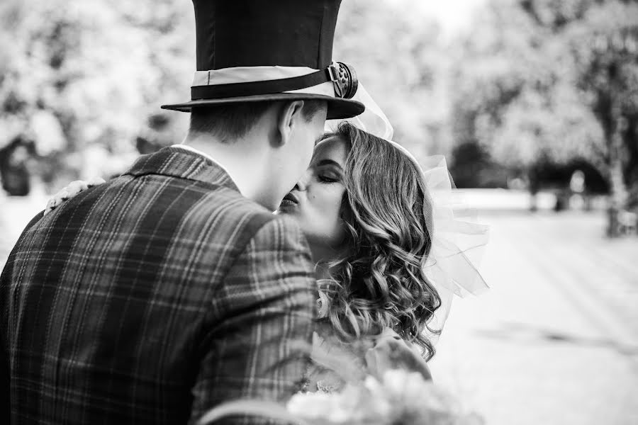 Wedding photographer Dmitro Mіtіch (dmitich). Photo of 22 October 2019