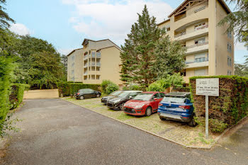 parking à Beauficel-en-Lyons (27)