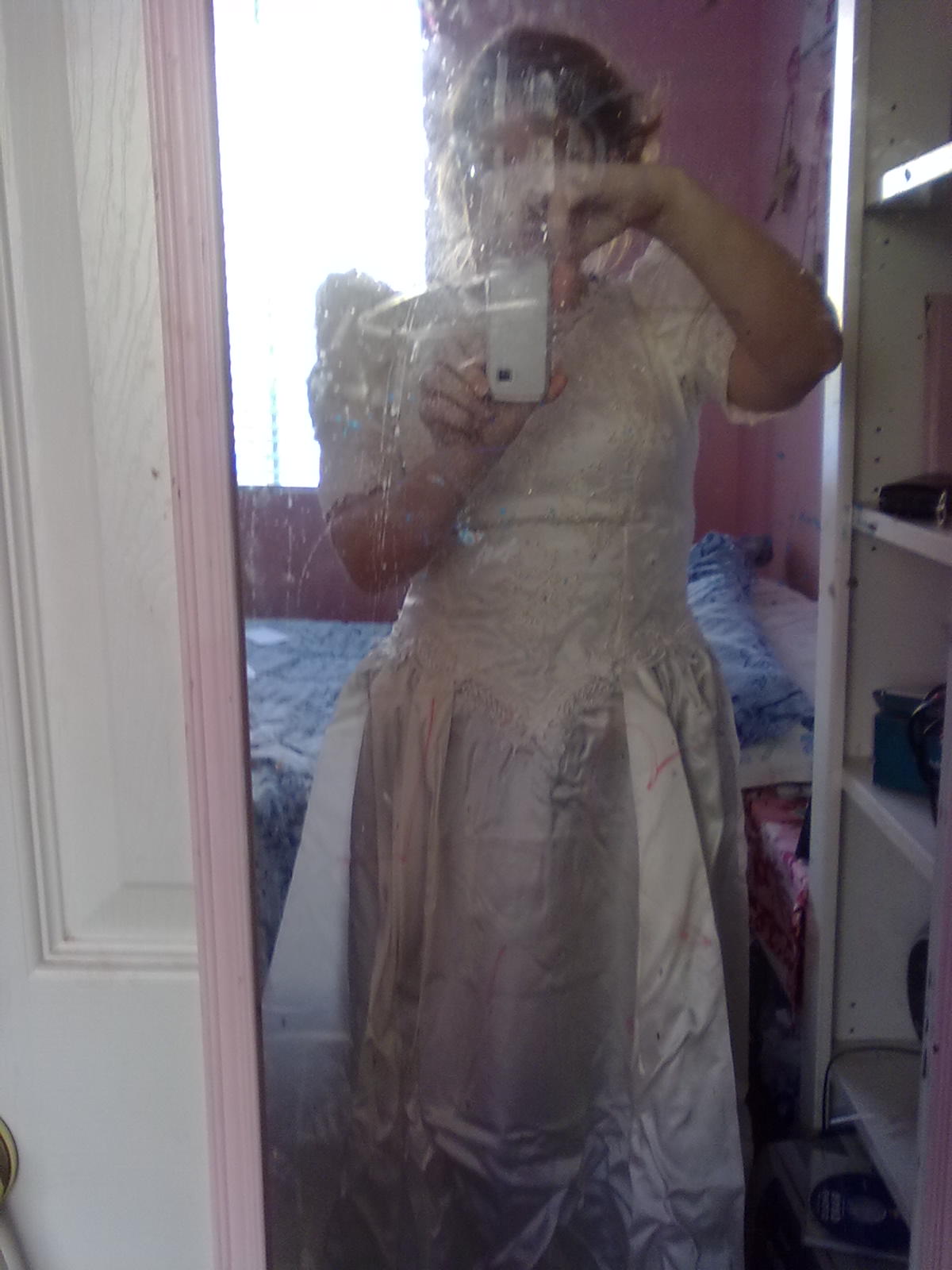 My big, big wedding dress - a