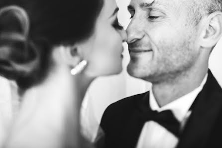 Wedding photographer Volodymyr Ivash (skillove). Photo of 23 November 2015