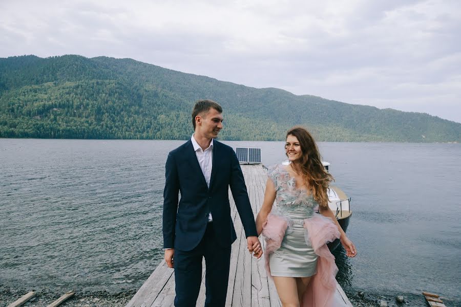 Wedding photographer Katya Mukhina (lama). Photo of 25 August 2020