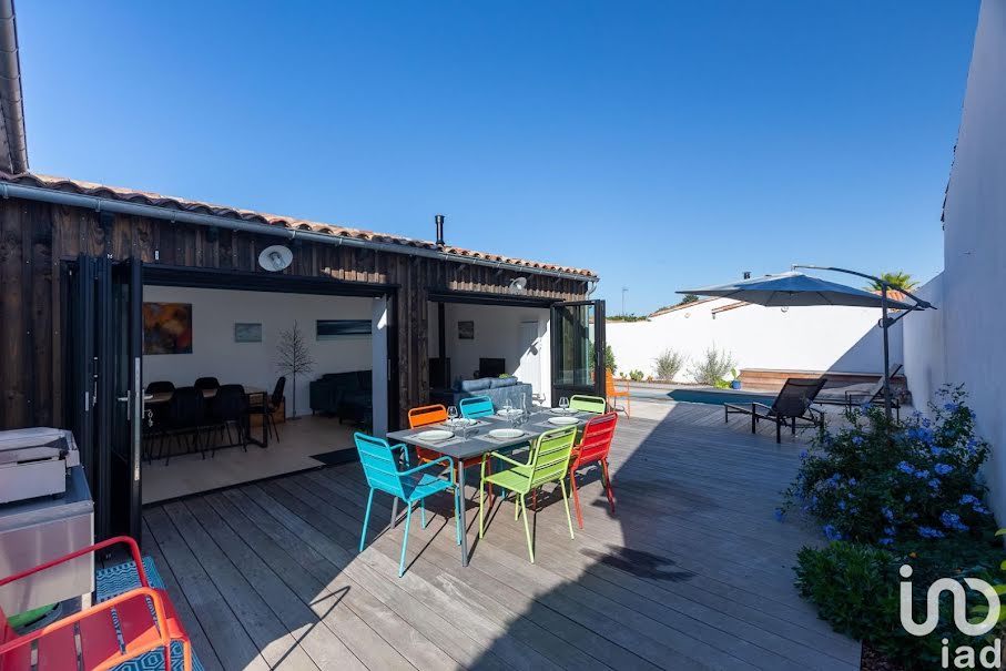 Vente maison 5 pièces 105 m² à Rivedoux-Plage (17940), 781 000 €