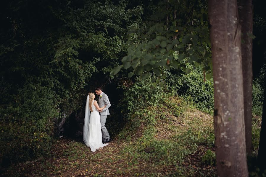 Wedding photographer Cristina Lanaro (cristinalanaro). Photo of 13 November 2019