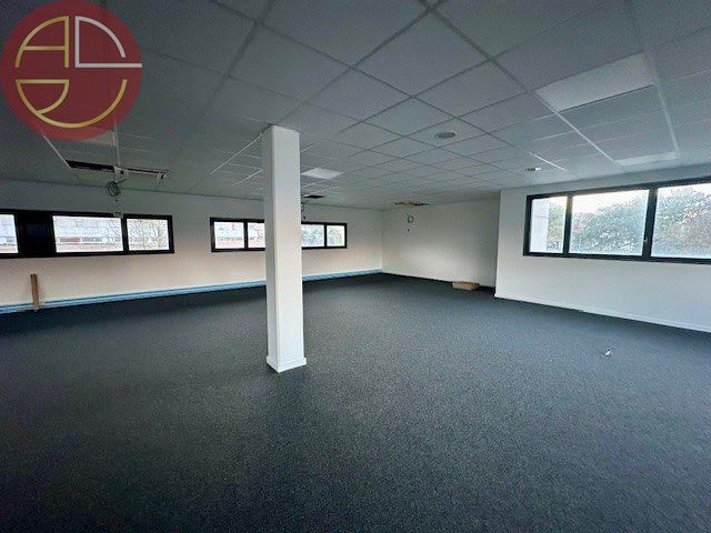 Vente locaux professionnels  200 m² à Toulouse (31000), 192 600 €