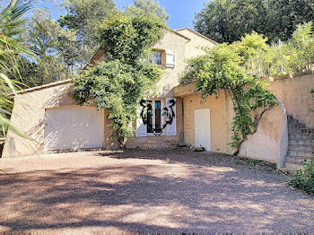 maison à Bagnols-en-Forêt (83)