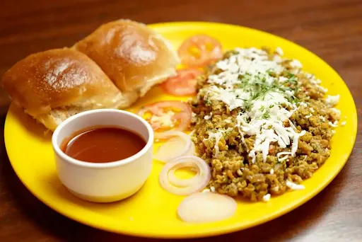 Masala Paneer Egg Bhurji